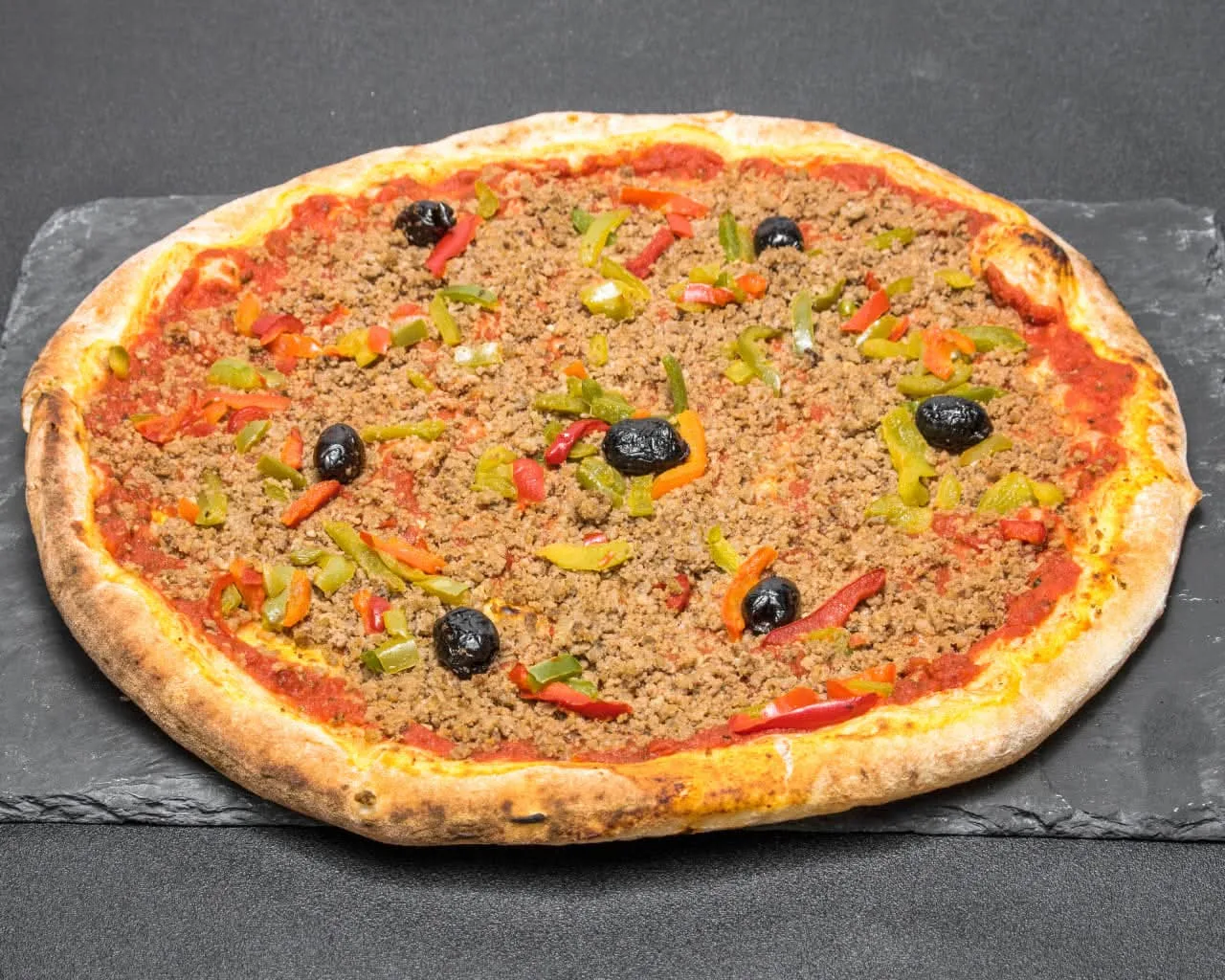 Pizza viande et poivrons au feu de bois - Le Vénitien, Marseille 13005